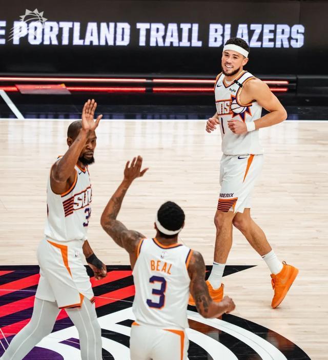 杰伦, NBA最失, 三巨头合体