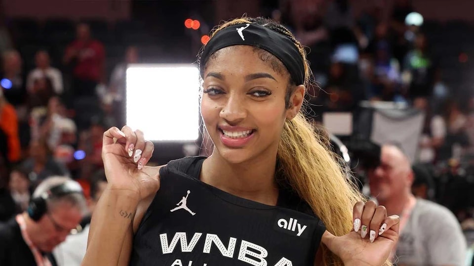 整个职业生, 她发表了 整个职业生, 她发表了